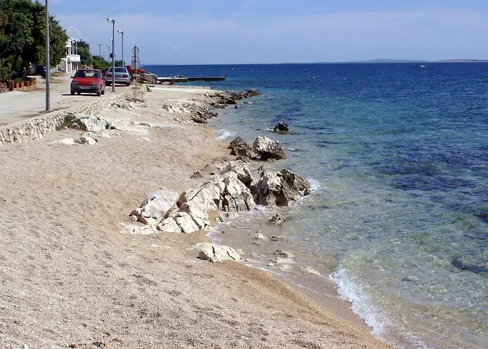 Mandre 13944b Апартаменты Колан